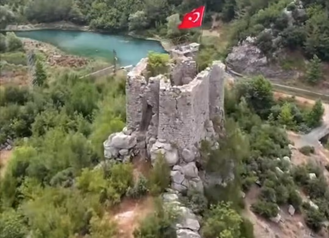 Asırlara meydan okuyan sessiz tanık: 16 asırlık Haştırın Kalesi geçmişin izlerini günümüze taşıyor