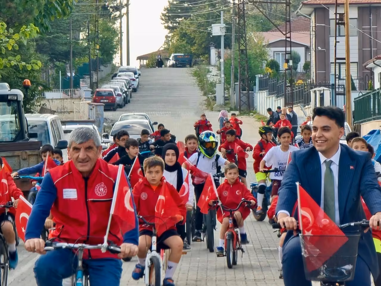 Bilecik’te Cumhuriyet’in 103’üncü yılı için pedal çevirdiler