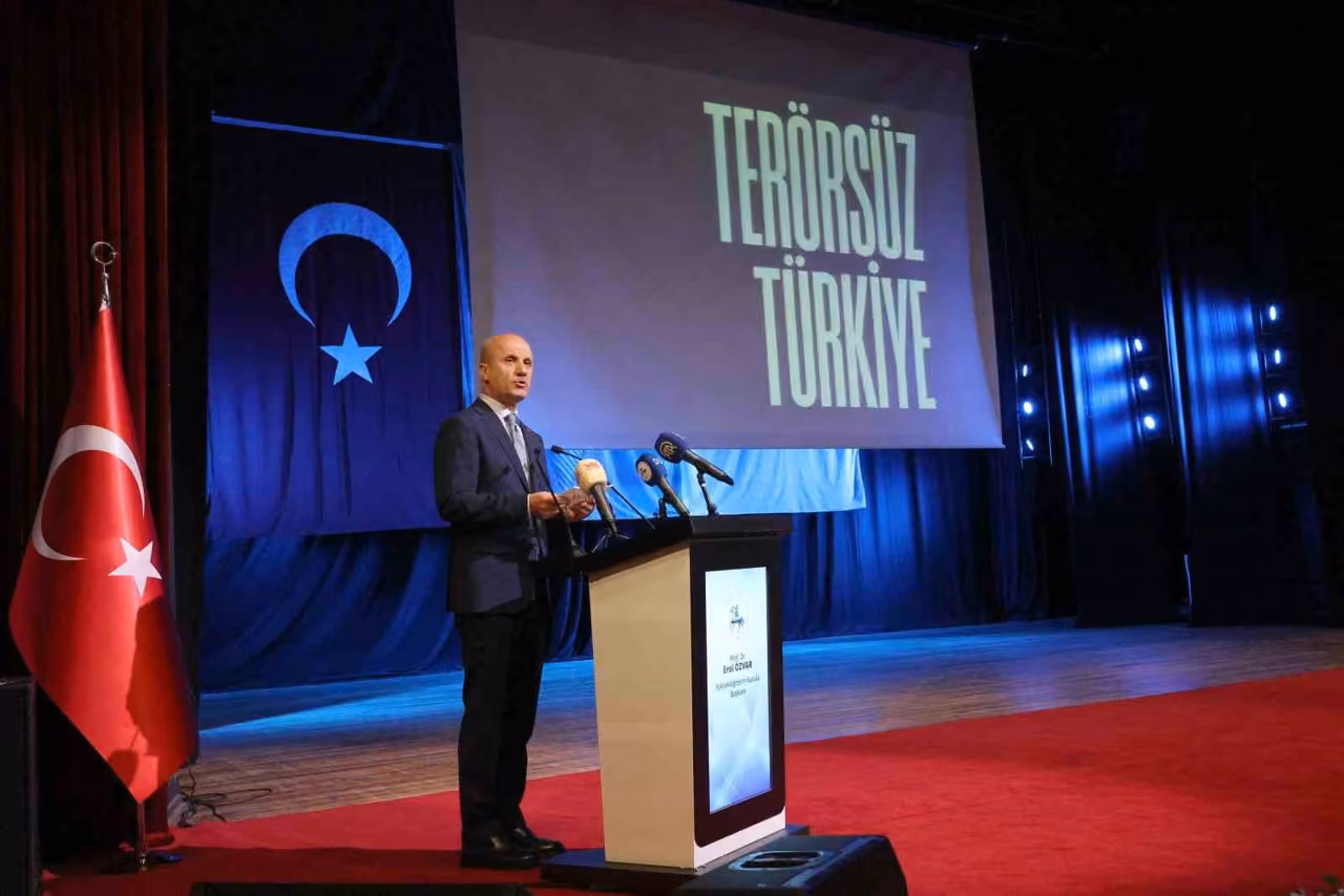 YÖK Başkanı Özvar’dan İzmir’de Terörsüz Türkiye mesajı