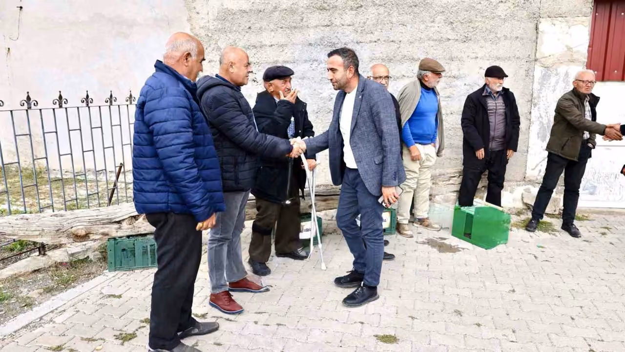 Başkan Ulutaş, Durulova ve Darıca Mahallelerini ziyaret etti
