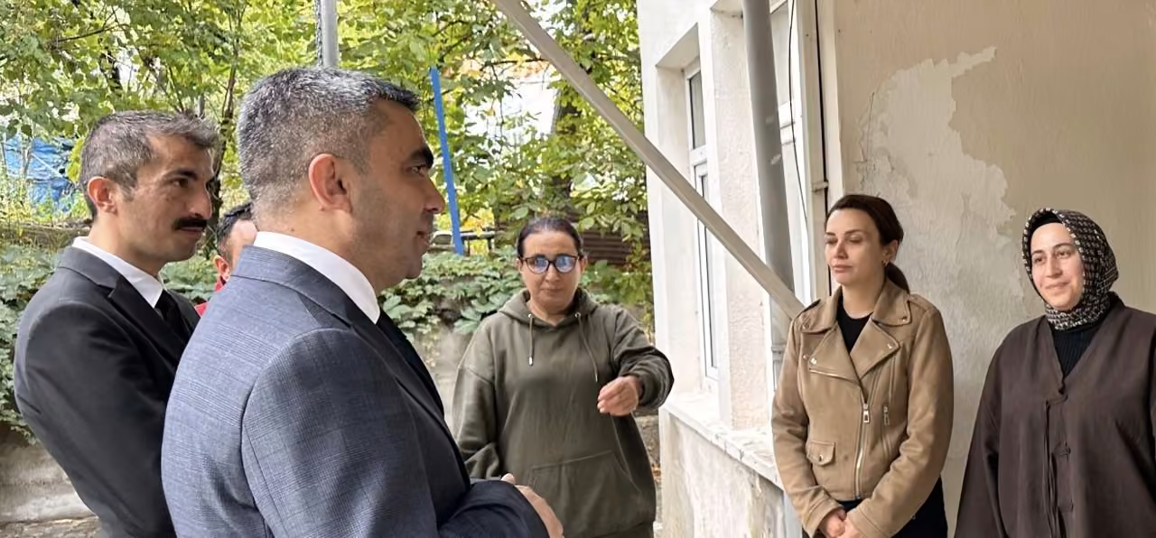 Erzurum tarımında "cuma buluşmaları" ve ilçe mesaisi hız kesmeden sürüyor