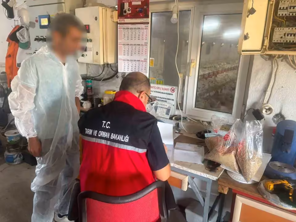 Balıkesir’de yem fabrikaları ve kanatlı işletmeleri denetlendi