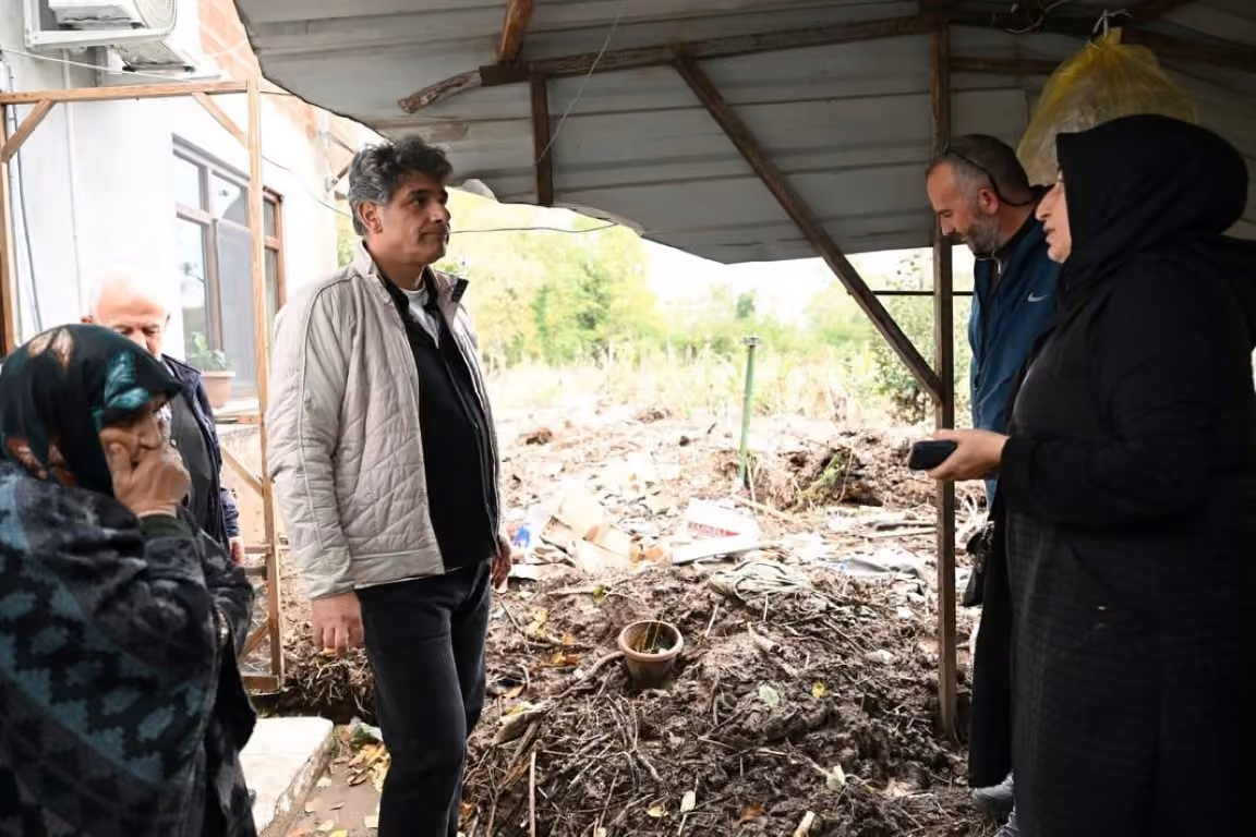 Kartepe’de afetten etkilenen ailelere ziyaret