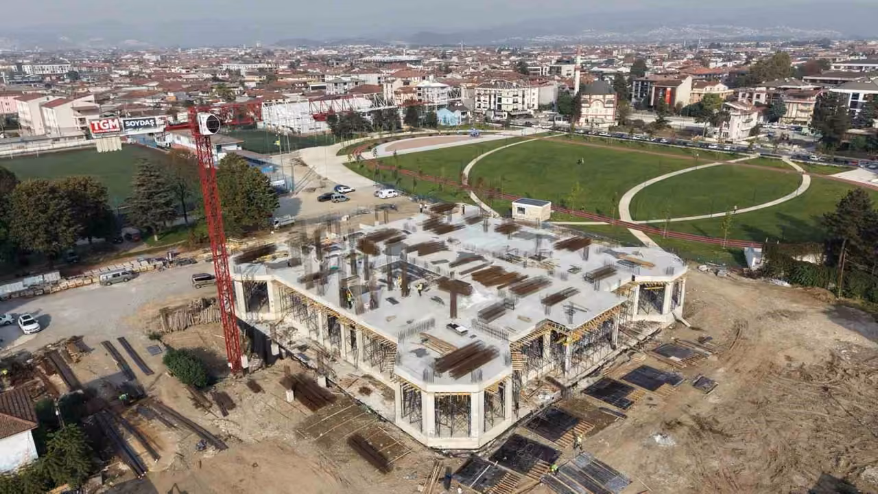 81 ilden gelen taşlarla yapılan anıt eser ortaya çıkmaya başladı