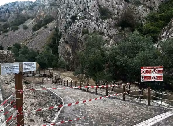 Kazankaya Kanyonu’na giriş ve çıkışlar bir süreliğine kapatıldı