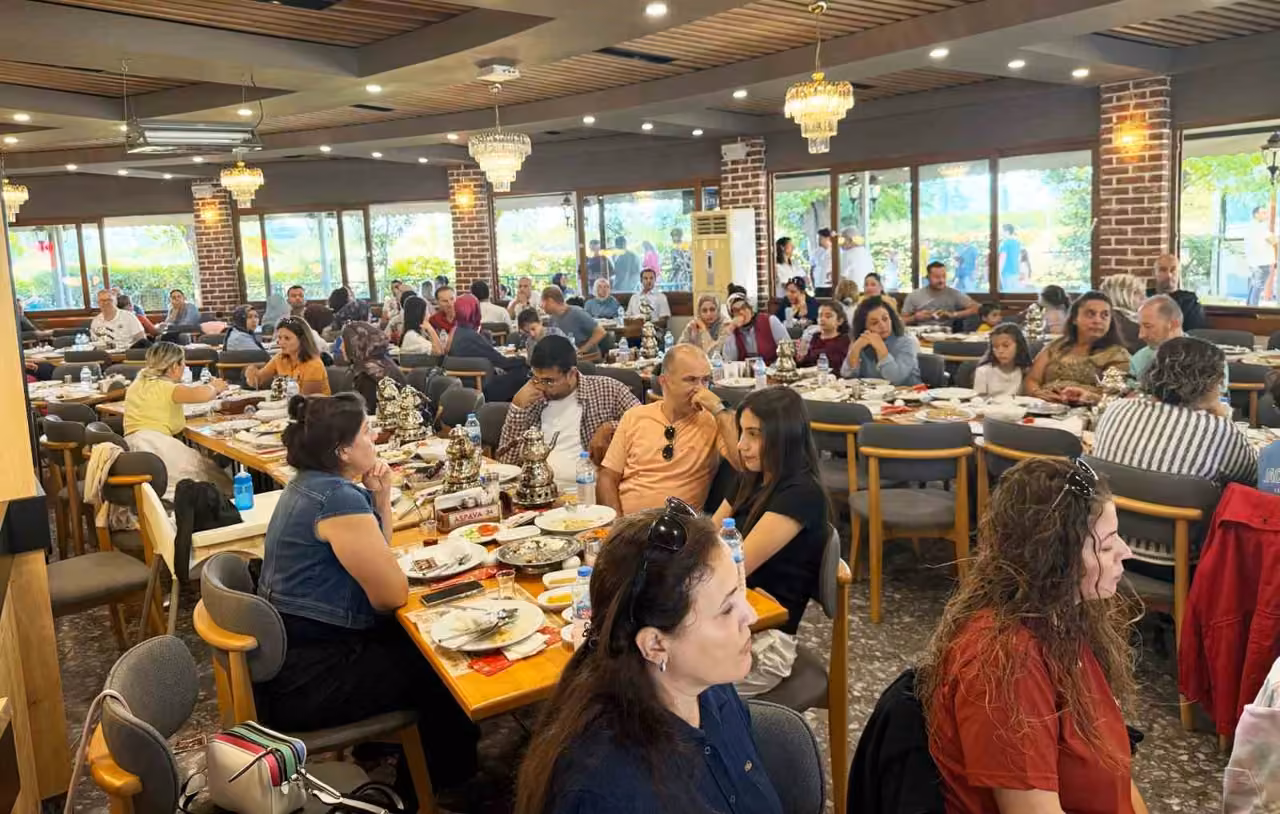 Eğitim-Bir-Sen Dalaman’da kahvaltıda buluştu