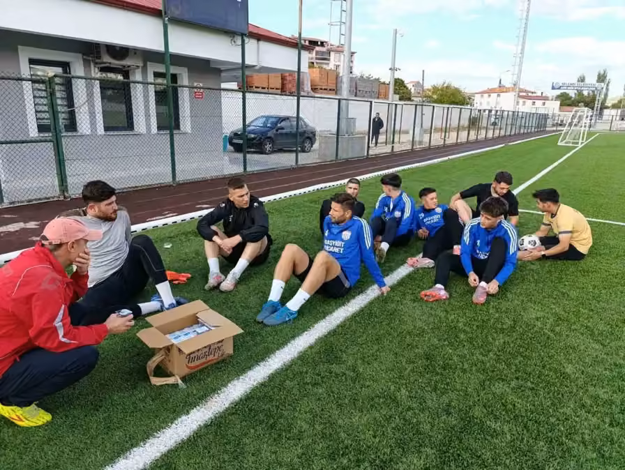 Selendi Belediyespor yeni sezon için sahaya indi