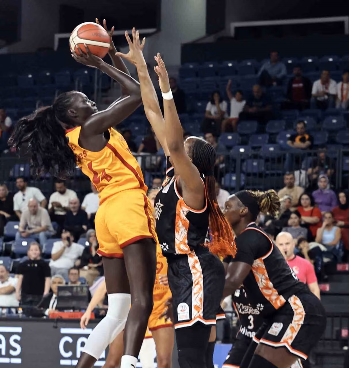 Kadınlar Basketbol Süper Ligi: Galatasaray: 85 - ÇBK Mersin: 62