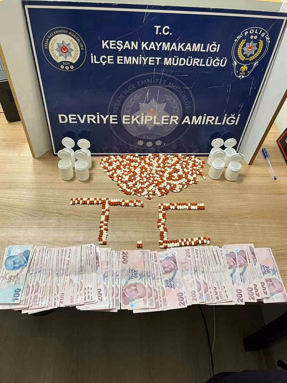 Keşan’da 413 sentetik eczanın ele geçirildiği olayda 4 şüpheli gözaltına alındı