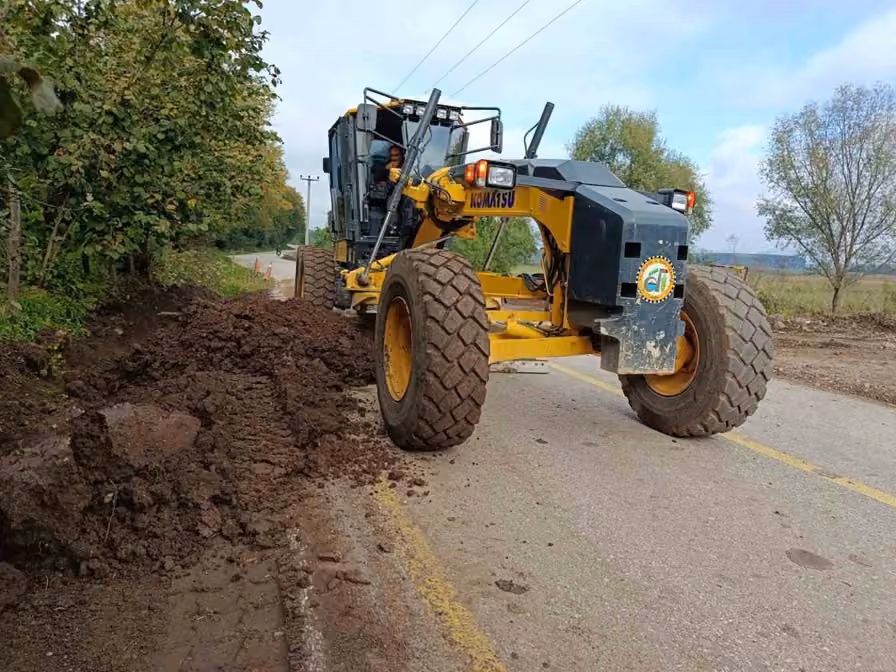 Gölyaka’da beton v kanal çalışması