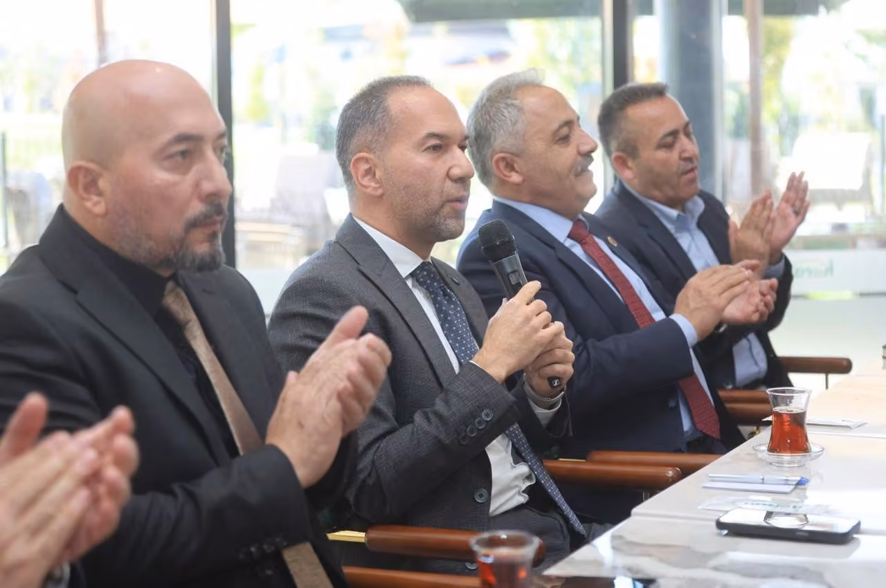 Başkan Özdemir, Niğde’nin tüm muhtarlarıyla bir araya geldi