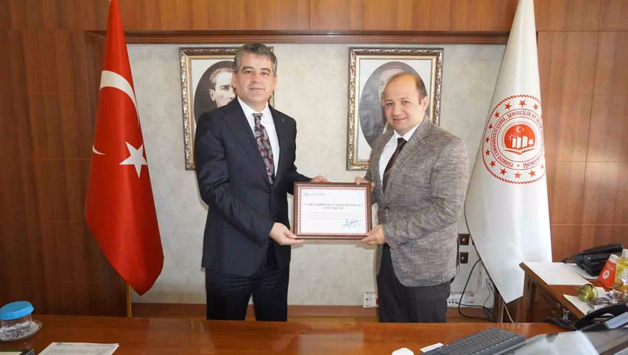 Manisa Çevre Müdürlüğü ’Sağlıklı iş yeri’ belgesi aldı