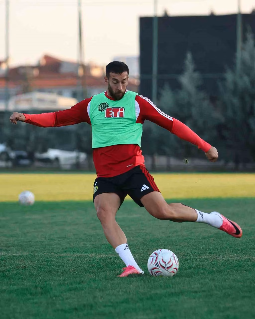 Eskişehirspor, 1922 Akşehir SK maçı için hazırlanıyor