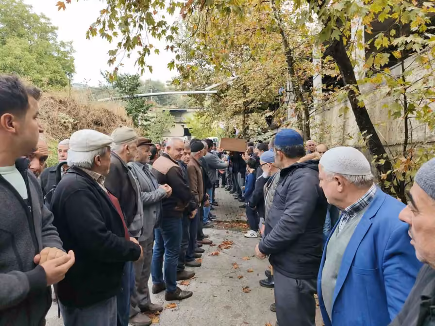 Kalp krizi geçiren 11 yaşındaki Hamza, son yolculuğuna uğurlandı