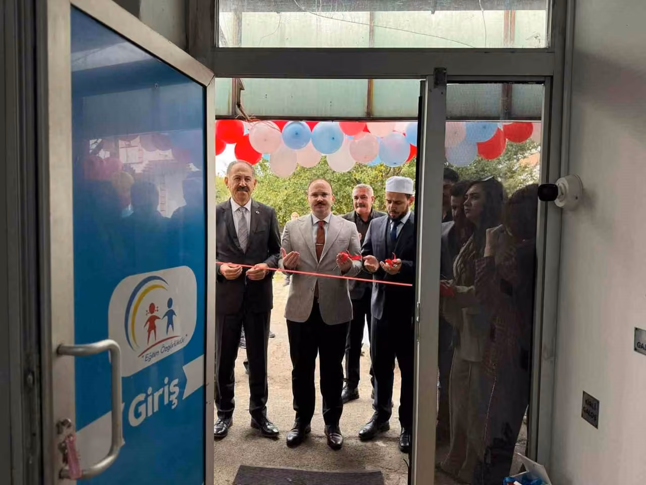 Arpaçay’da Özel Eğitim Ve Rehabilitasyon Merkezi hizmete açıldı