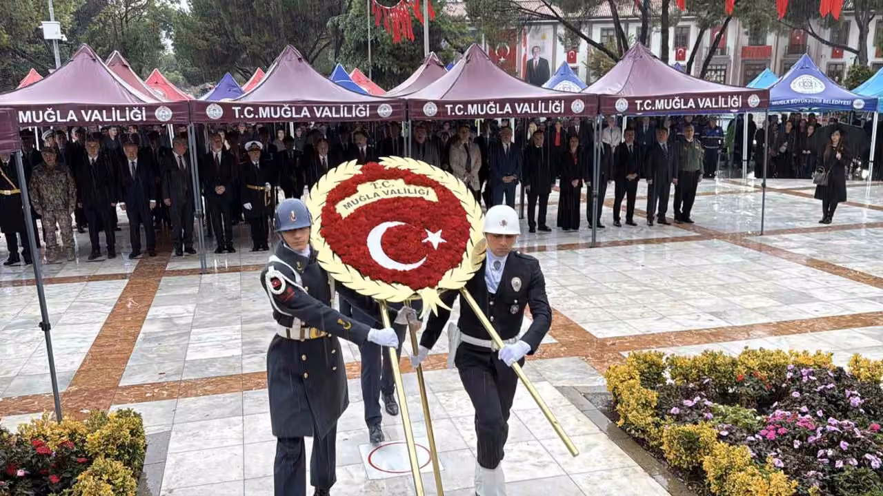 Muğla’da Cumhuriyet Bayramı çelenk sunma töreni düzenlendi