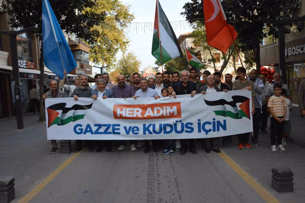 Balıkesir’de Gazze ve Kudüs için yürüyüş düzenlendi