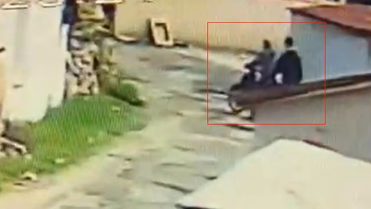 30 bıçaklı cinayette delilleri gizlediler: 5 ay hapis cezası