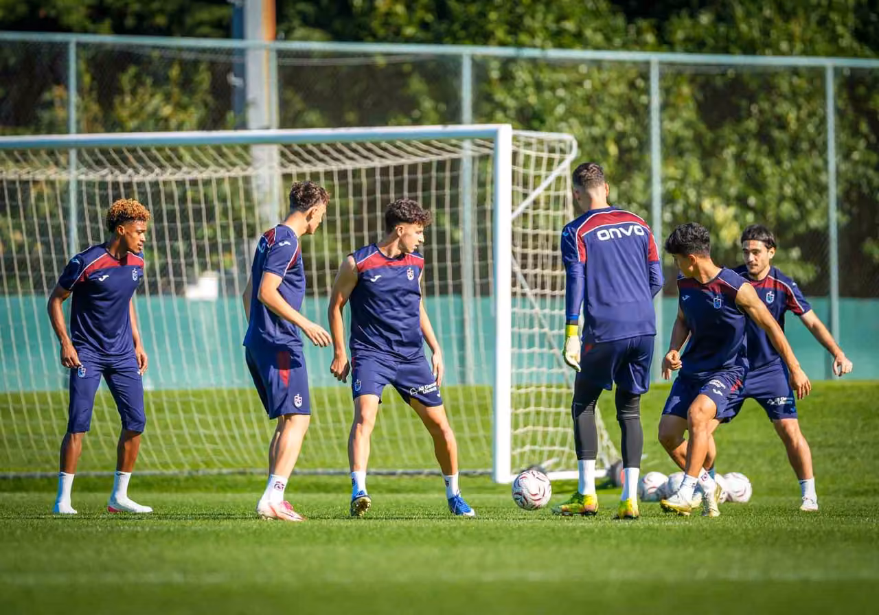 Trabzonspor, Çaykur Rizespor maçı hazırlıklarına başladı