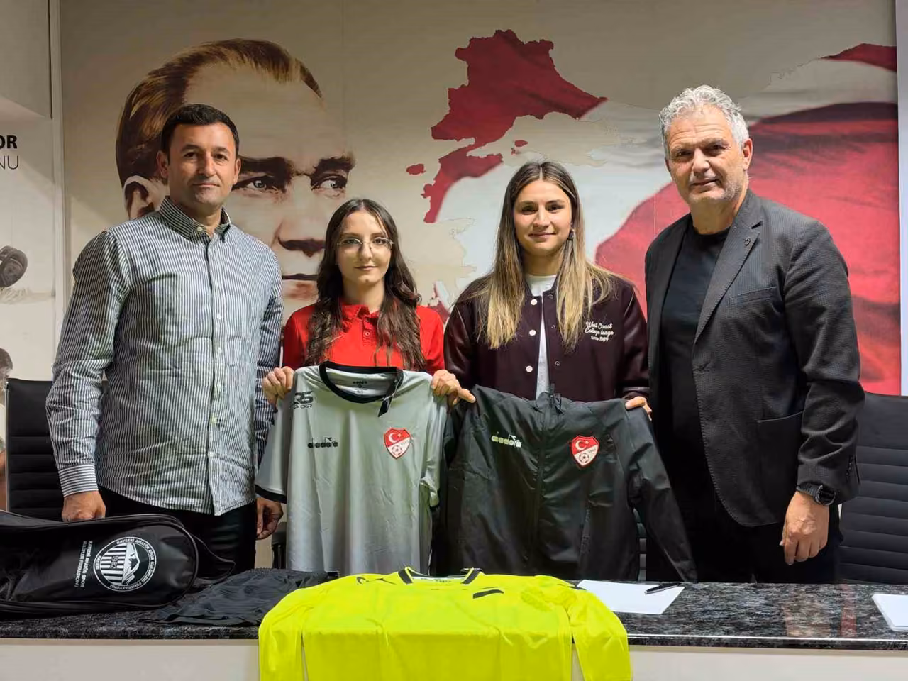 Kayseri Bölgesi hakemlerine moral