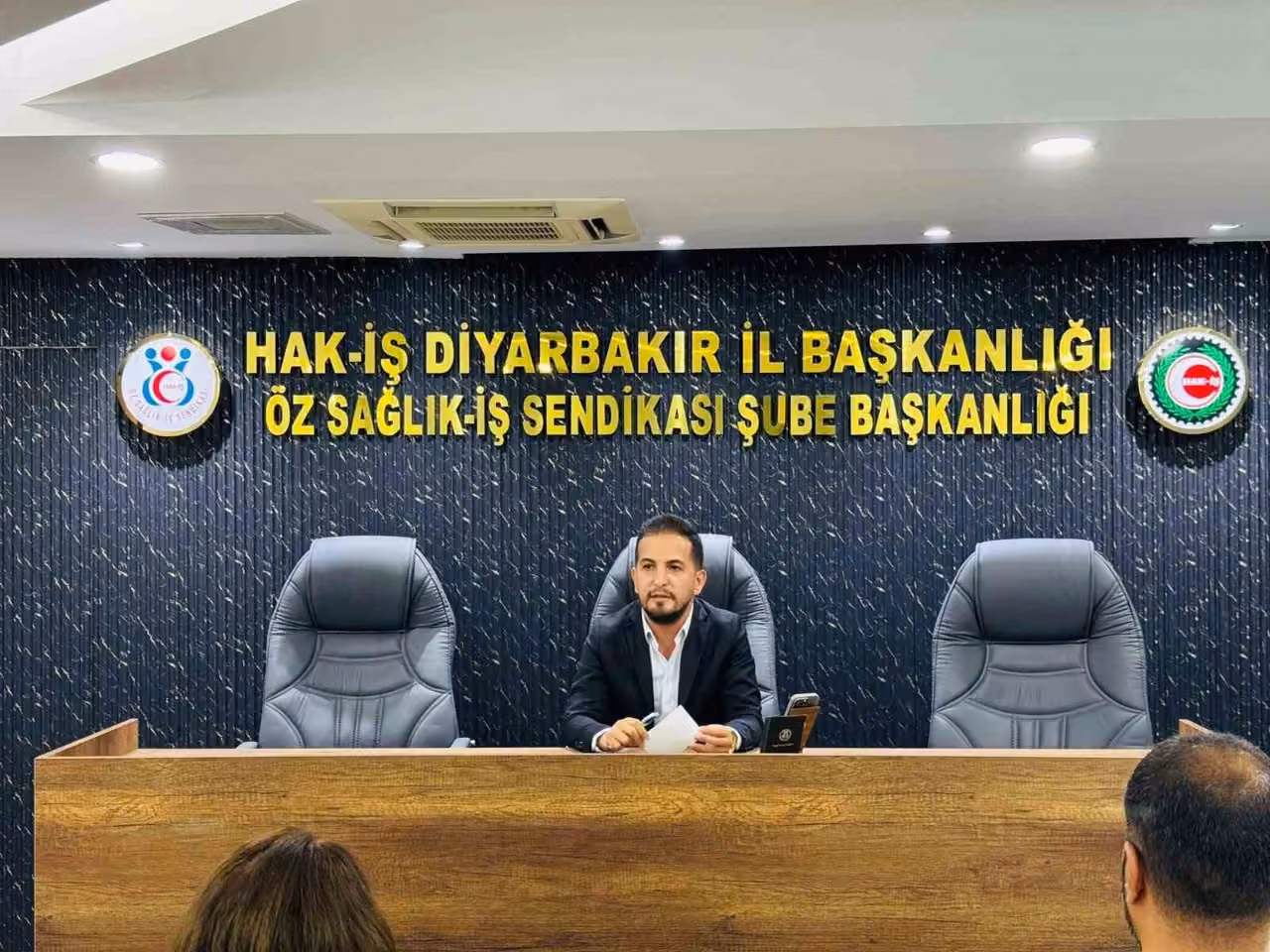 HAK-İŞ İl Başkanı Mehmet Aküzüm gazetecileri unutmadı