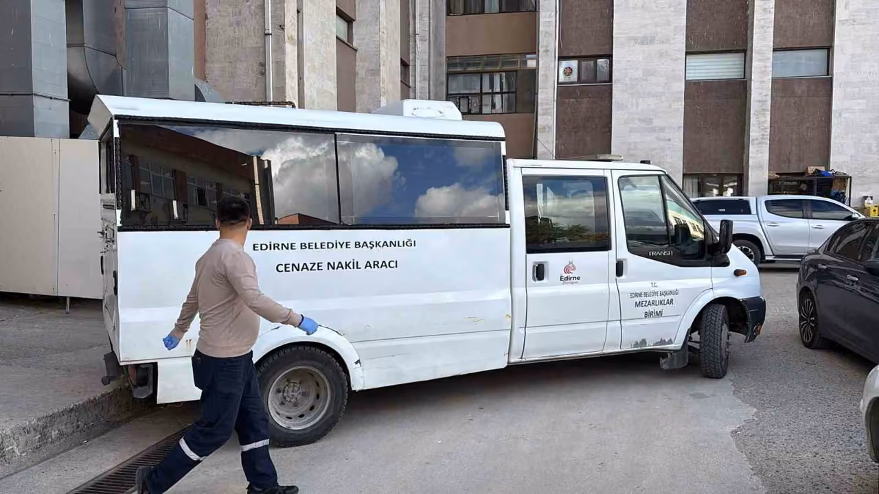Meriç Nehri’nde kayıp 2 çocuk aranırken parçalanmış bir ceset bulundu
