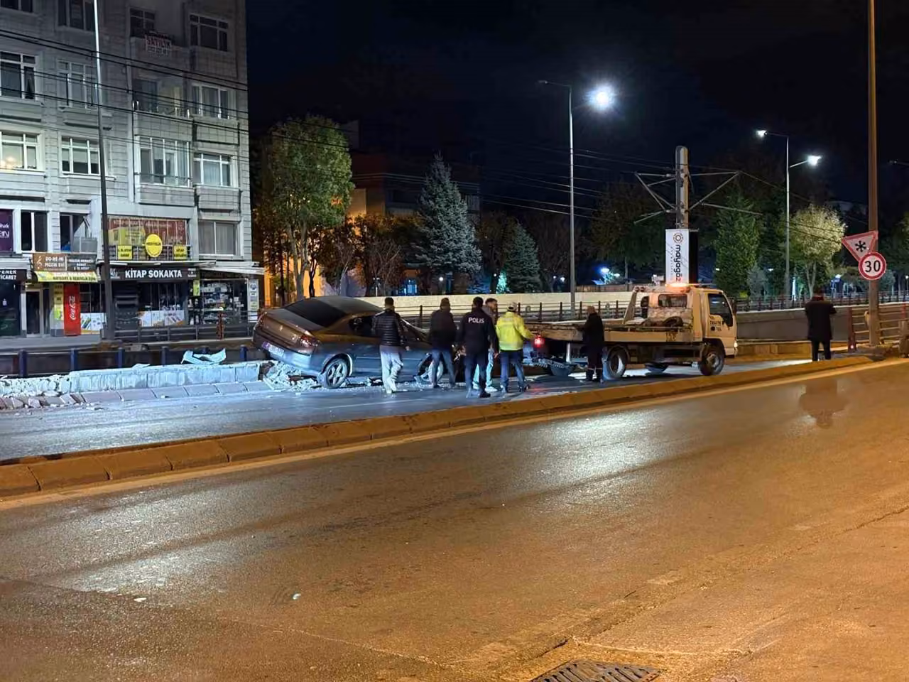 "Teşkilat mısınız" diyen alkollü sürücüye polisten anlamlı cevap: "Polis teşkilatıyız"