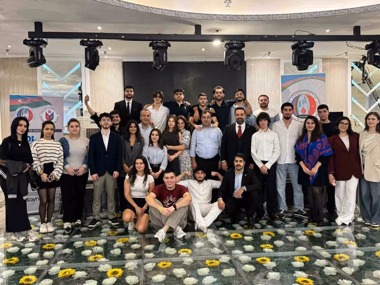 Eskişehir’de Azerbaycan’ın yeniden bağımsızlığının 35. yılı coşkuyla kutlandı