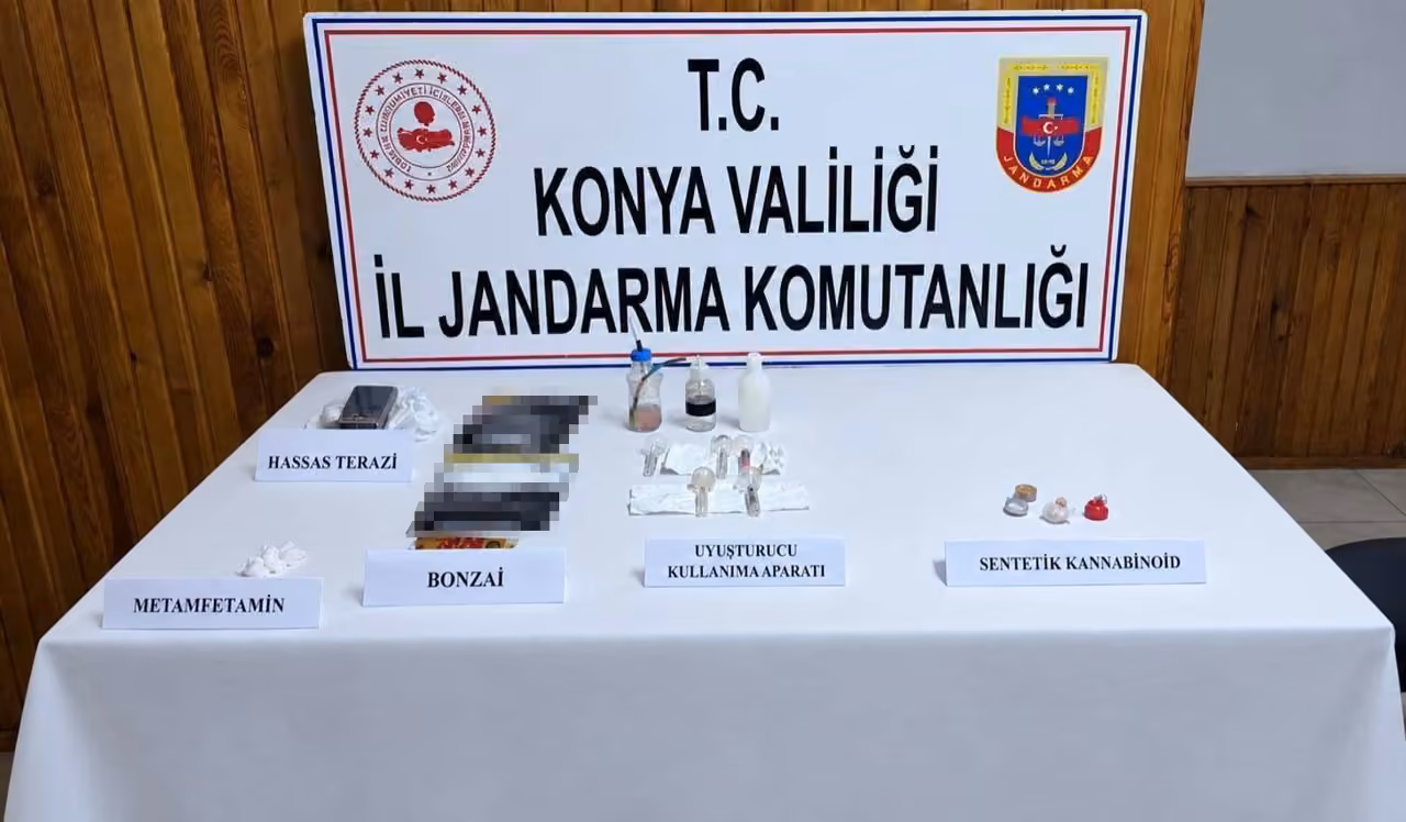 Konya’da 4 bin 137 sentetik hap ele geçirildi