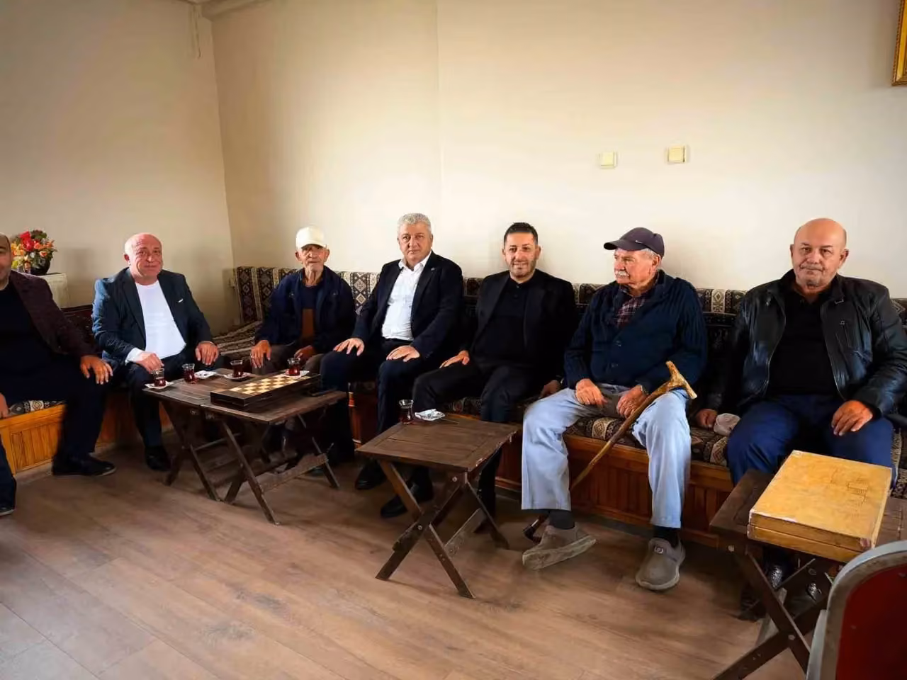 MHP Melikgazi’den Mimarsinan çıkarması