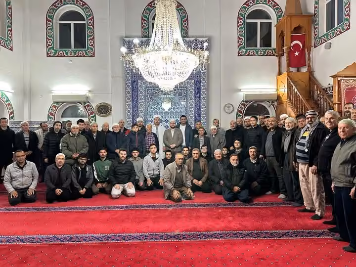Çivril’de sabah namazı buluşmasında aile vurgusu