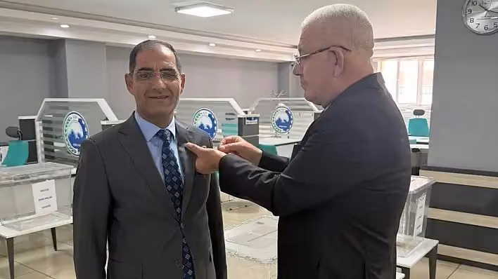Ağrı Ticaret ve Sanayi Odası Başkanlığına Mehmet Erat seçildi