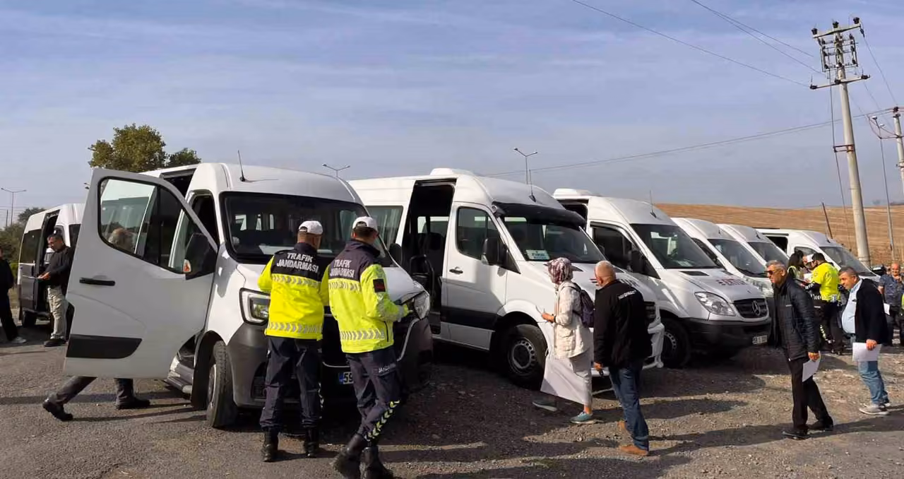 Muratlı’da okul servisleri mercek altında