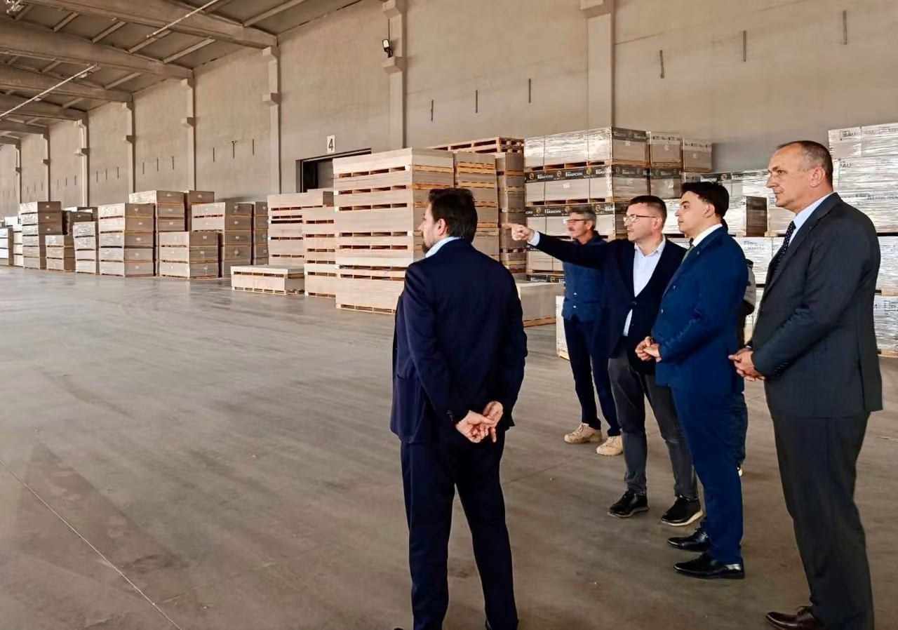 Kaymakam Kara, OSB’de incelemelerde bulundu