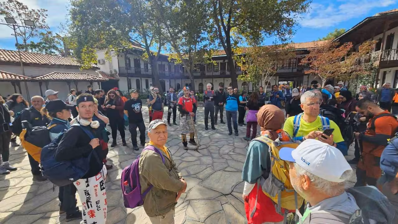 Muğlalı dağcılar Muğla’nın tarihi ve doğal güzelliklerini tanıtıyor