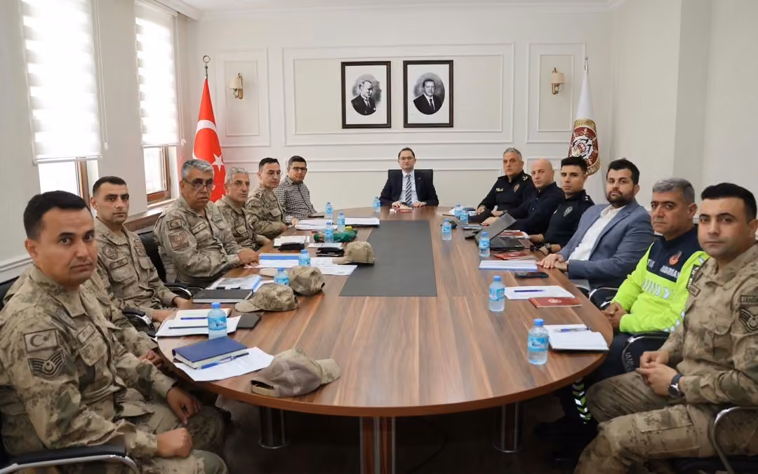 Kurtalan’da genişletilmiş asayiş ve güvenlik toplantısı gerçekleştirildi