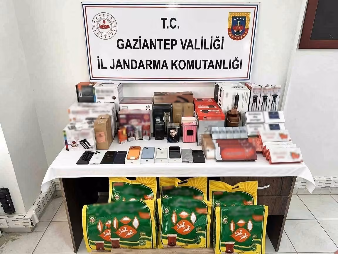 Gaziantep’te 1 milyon TL değerinde kaçak ürün ele geçirildi