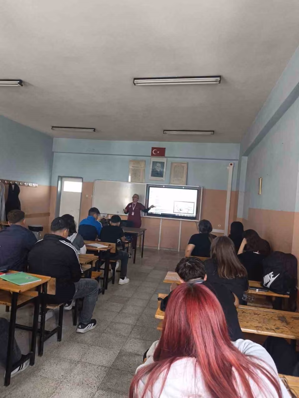 Öğrenciler diyabet ve obeziteye karşı bilgilendirildi