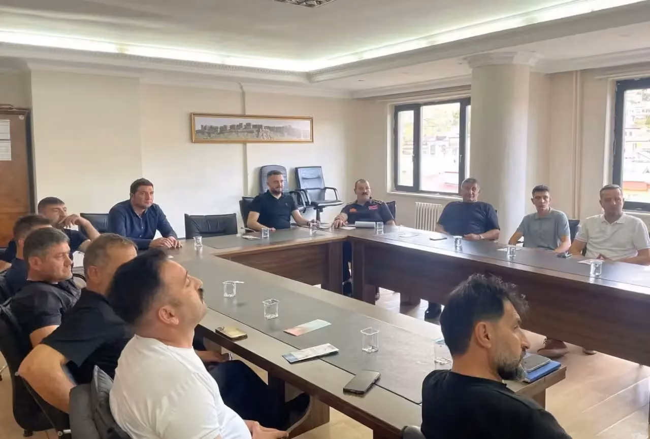 Belediye personeline psikolojik ilk yardım eğitimi verildi