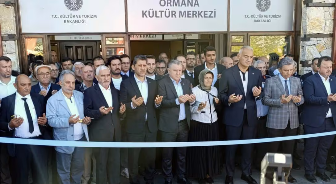 Başkan Yalçın, Antalya’da bakanlarla açılışa katıldı