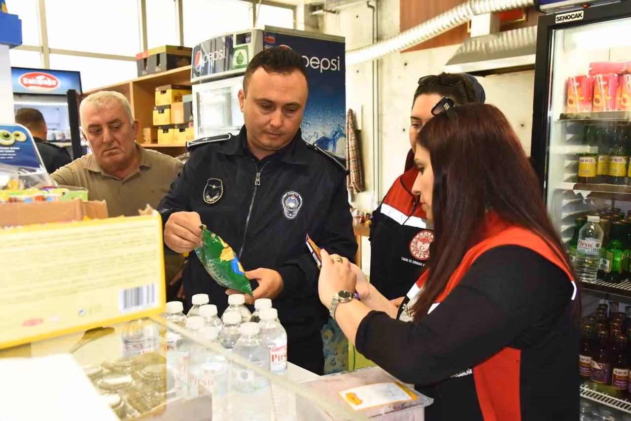 Menemen’de okul kantinlerine sıkı denetim