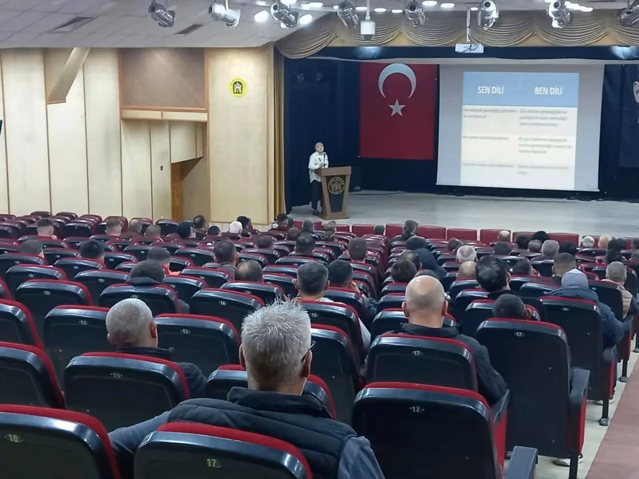 Tavşanlı’da yükümlülere aile içi iletişim semineri