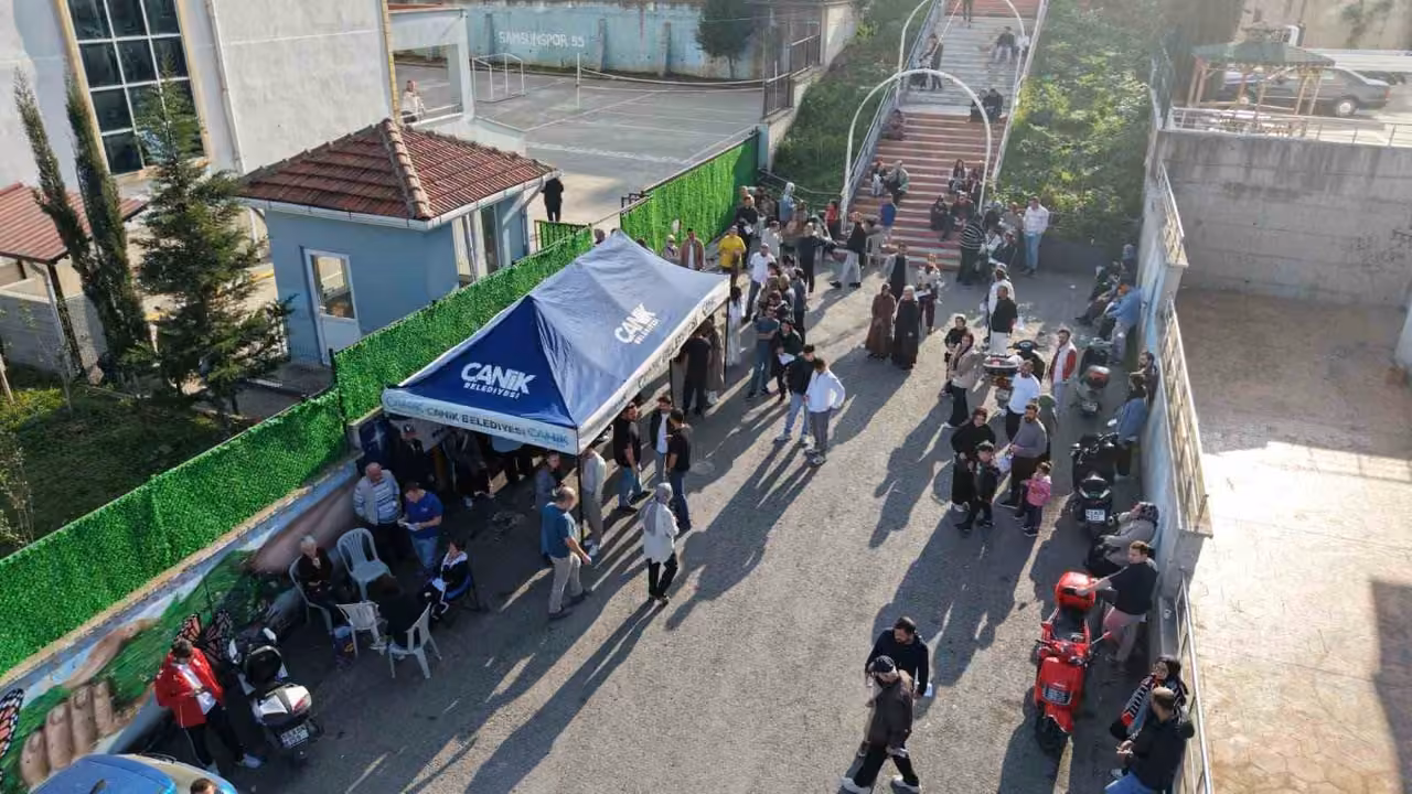 Canik Belediyesi KPSS adayları için sahada