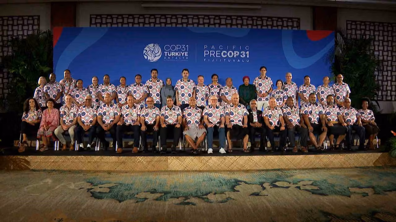 COP31 Başkanı Kurum, iklim krizinin etkisiyle su altında kalması beklenen Tuvalu’da