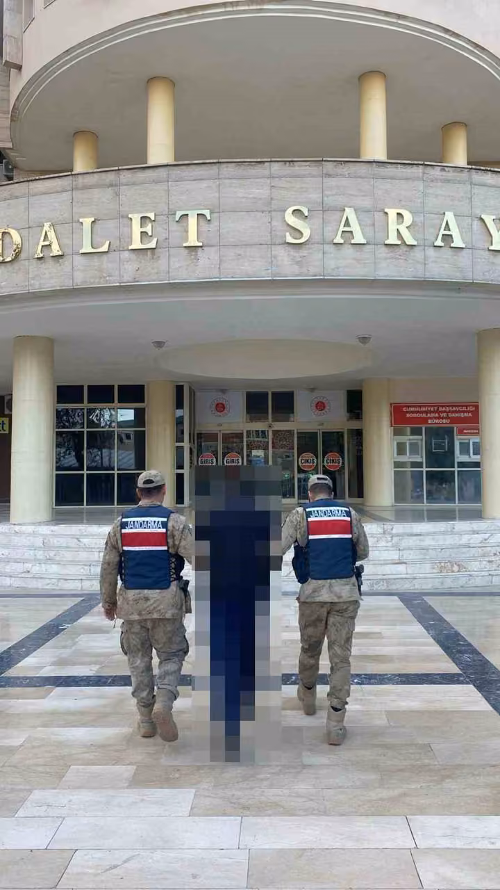 Uyuşturucudan aranan şahıs yakalandı