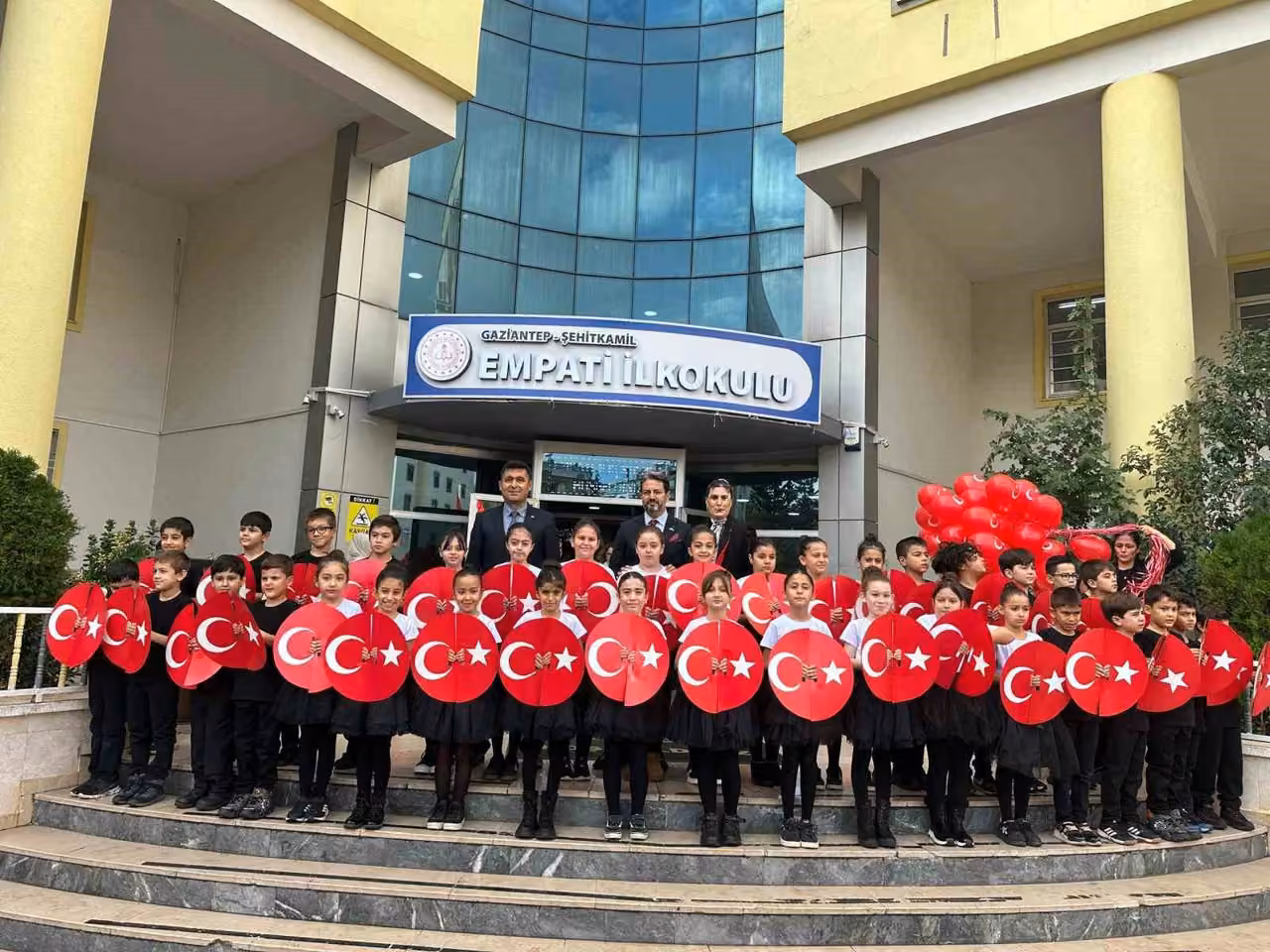 Şehitkamil Empati İlkokulu’nda 29 Ekim coşkusu