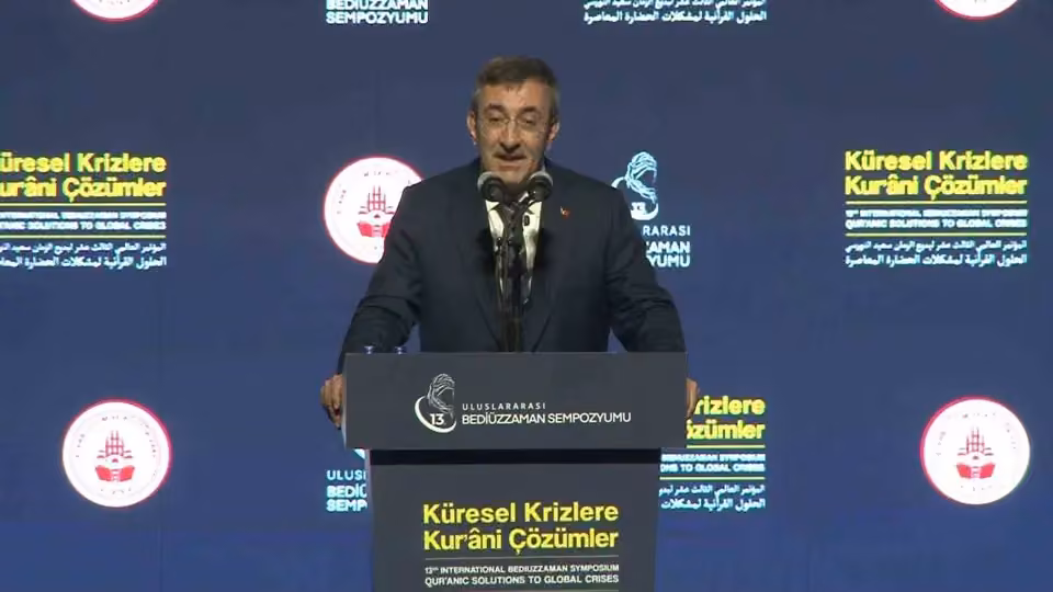 Cumhurbaşkanı Yardımcısı Cevdet Yılmaz: "FETÖ dediğimiz yapılanma insanların aklına ipotek koyup onları adeta makineye dönüştürdü"