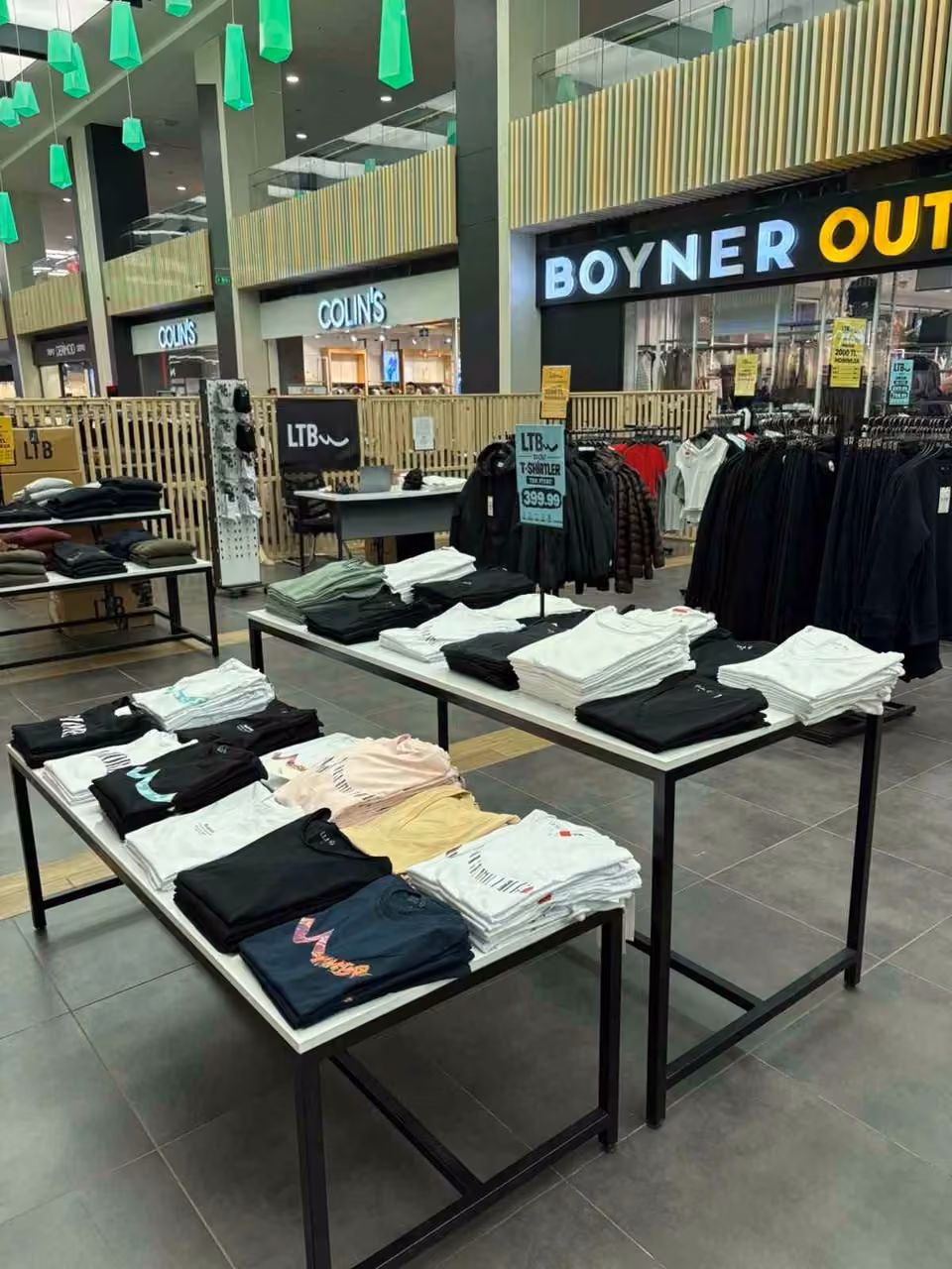 Kumsmall’da Kış Festivali başladı, indirimler koridorlara taştı