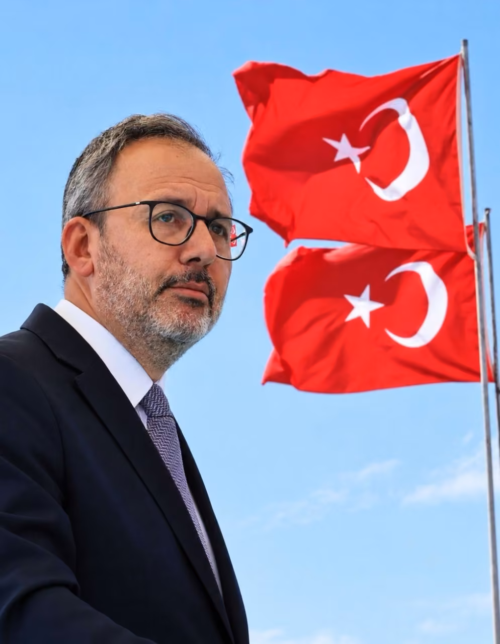 Kasapoğlu: "Cumhuriyet mirasımız, demokrasi nefesimiz, gençlik ise ikinci asırdaki ufkumuzdur"