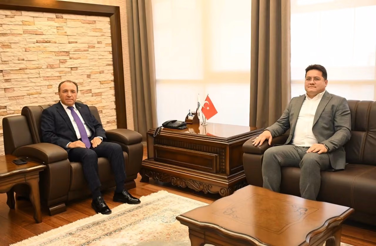 Bolvadin’de üniversite öğrencilerinin ulaşım konusu masaya yatırıldı